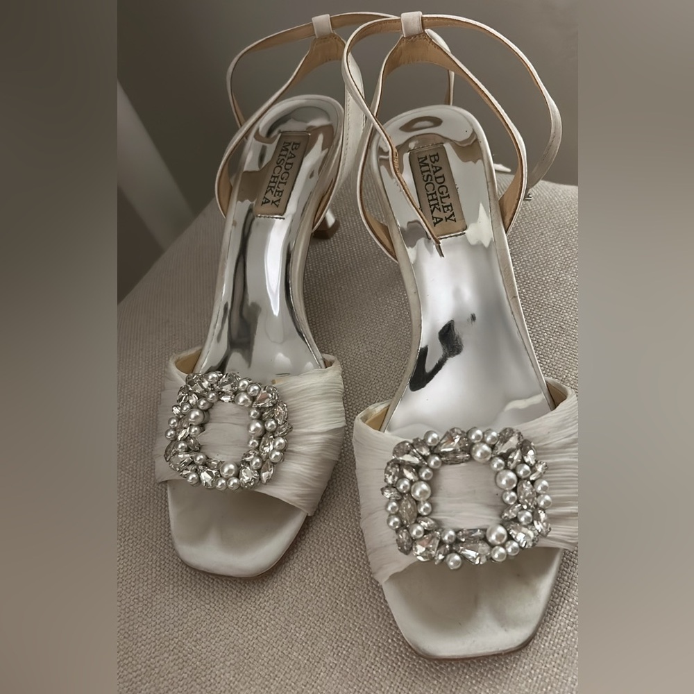 Badgley Mischka White Heels with Crystal Brooch